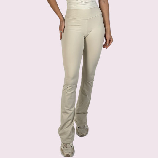 Legging Flare Suplex Off White