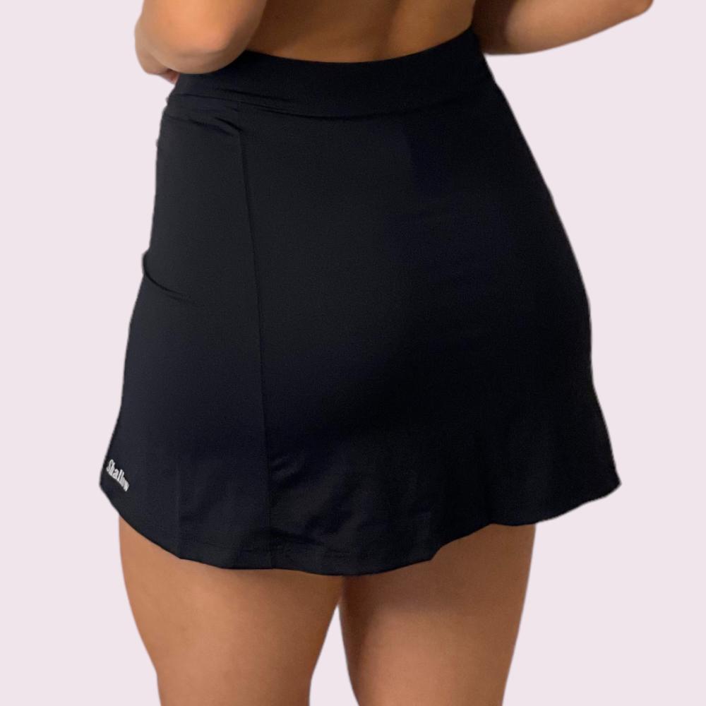 Shorts Saia Preto