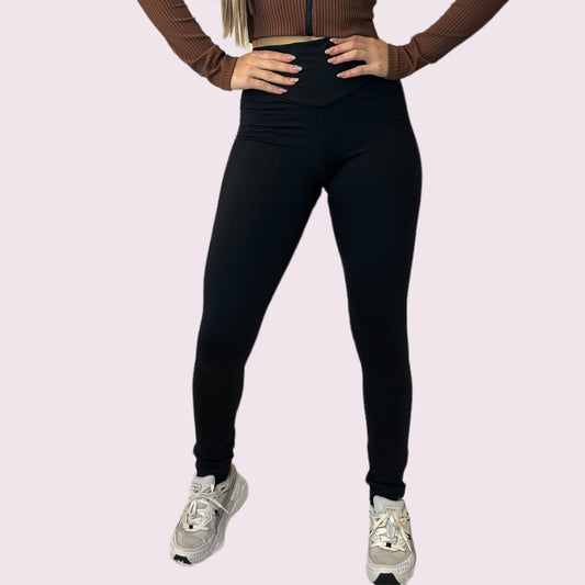 Legging Recortes Térmica Preta