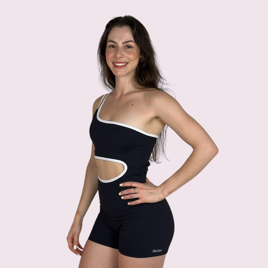 Macacão Luna Preto com Branco