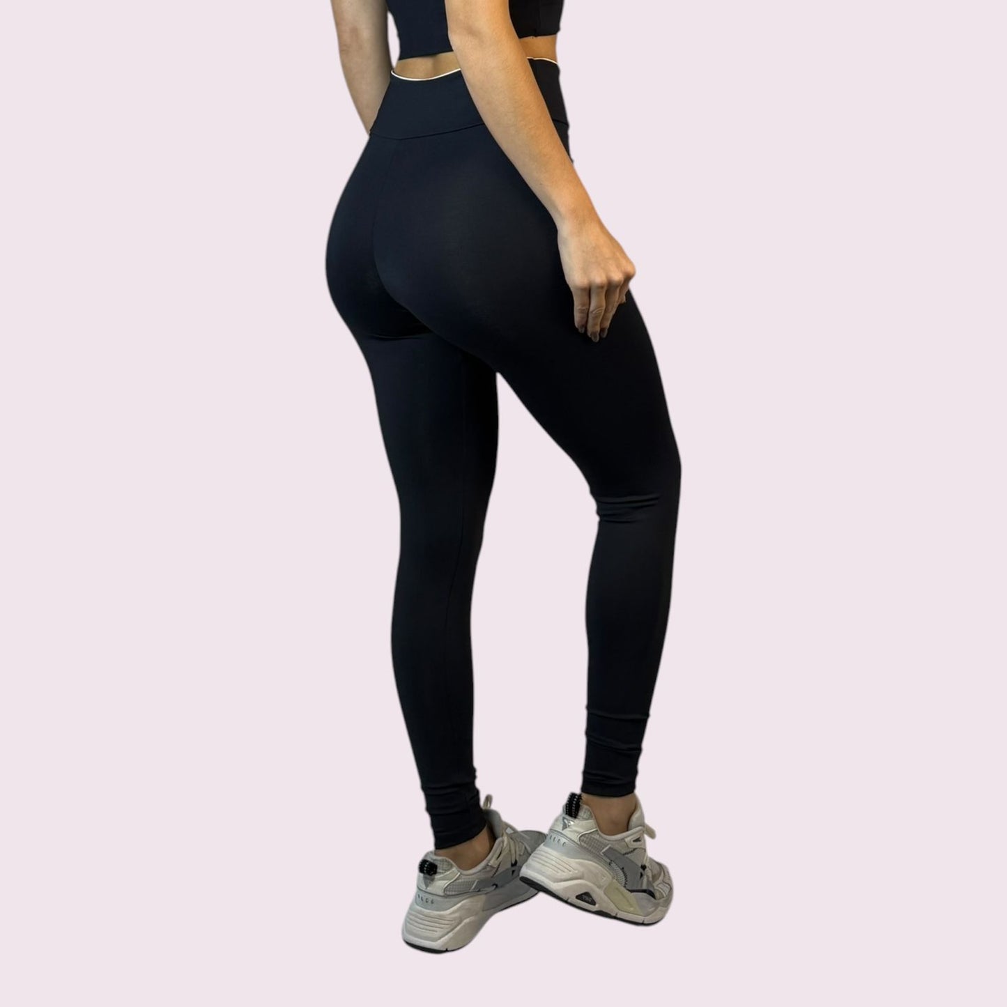 Legging Zoe Preto com Branco