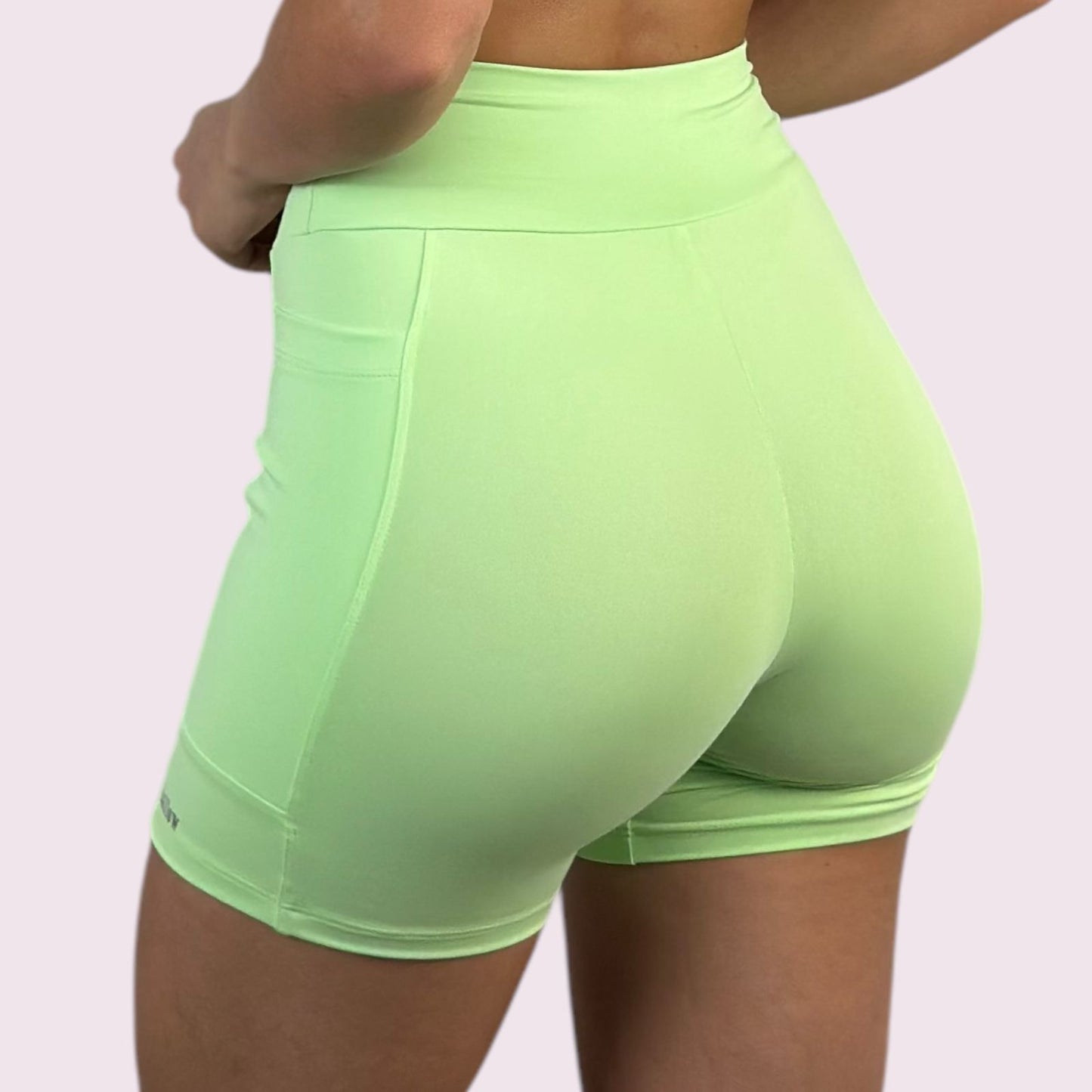 Bermuda com Bolso Verde Pixy