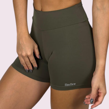 Shortinho Empina Bumbum Suplex Verde Militar