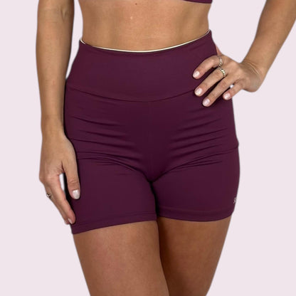 Shorts Zoe Malbec com Off White