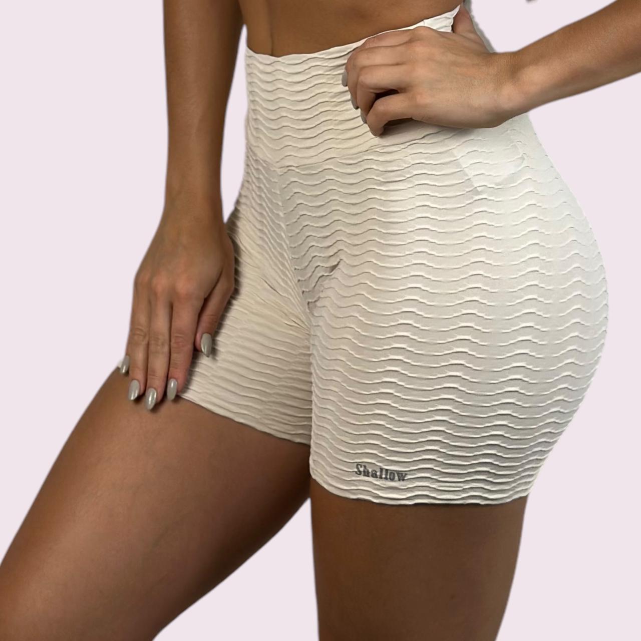 Shortinho Empina Bumbum Access Off White