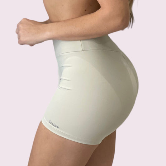 Shortinho Empina Bumbum Suplex Off-White