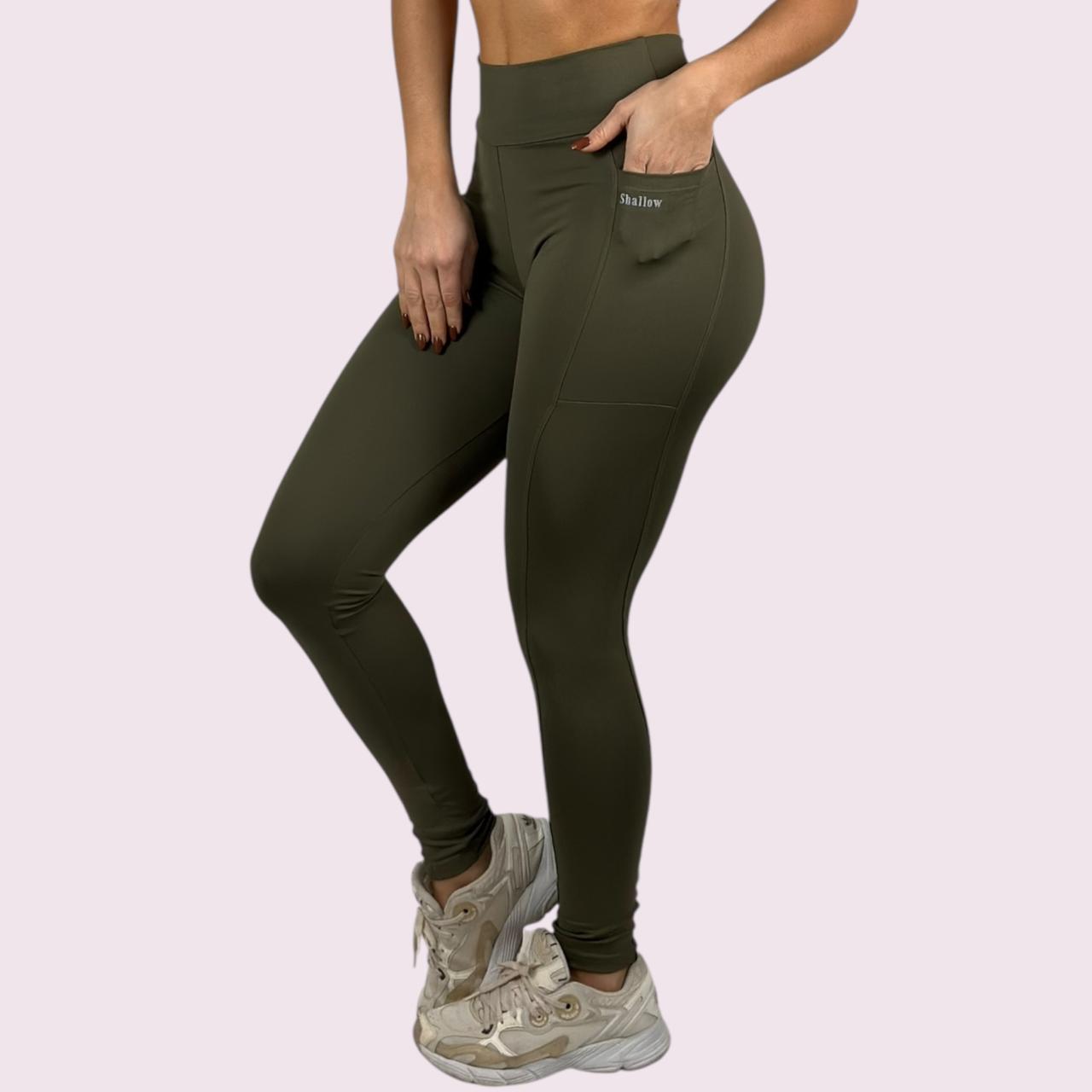 Legging com Bolso Suplex Verde Militar