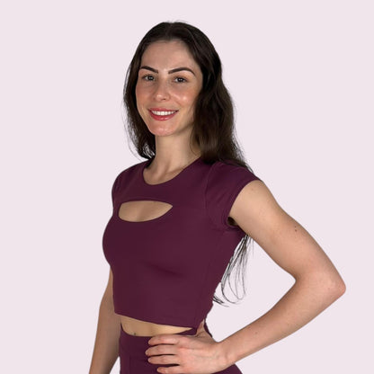 Cropped Mariana Manga Curta Malbec