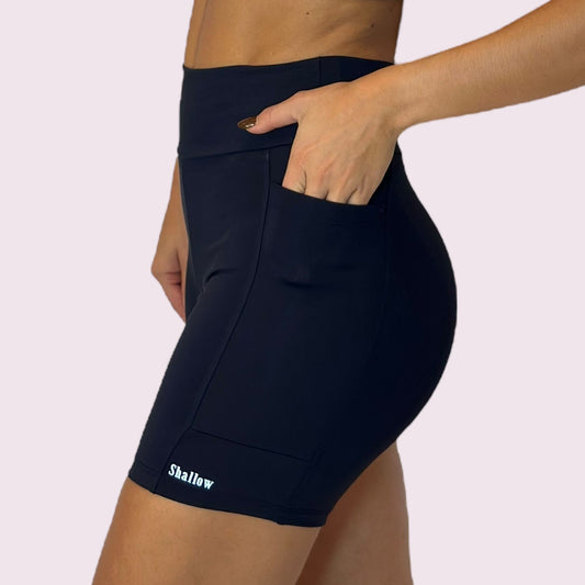 Bermuda com Bolso Suplex Preto