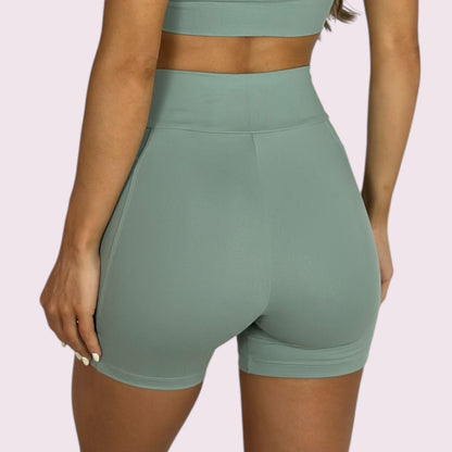 Bermuda com Bolso Suplex Pistache