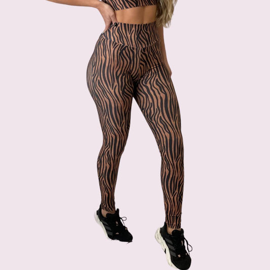 Legging Kim Estampa Zebra Marrom com Preto