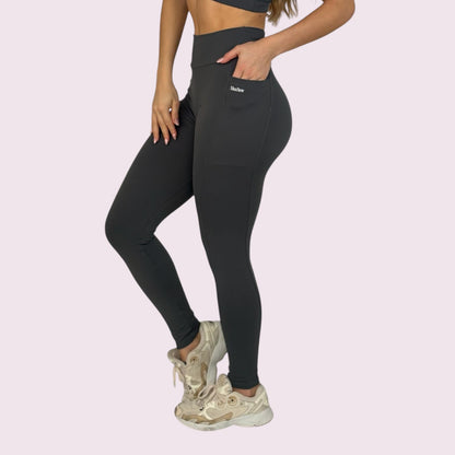 Legging com Bolso Suplex Grafite