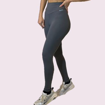 Legging Recortes Suplex Grafite