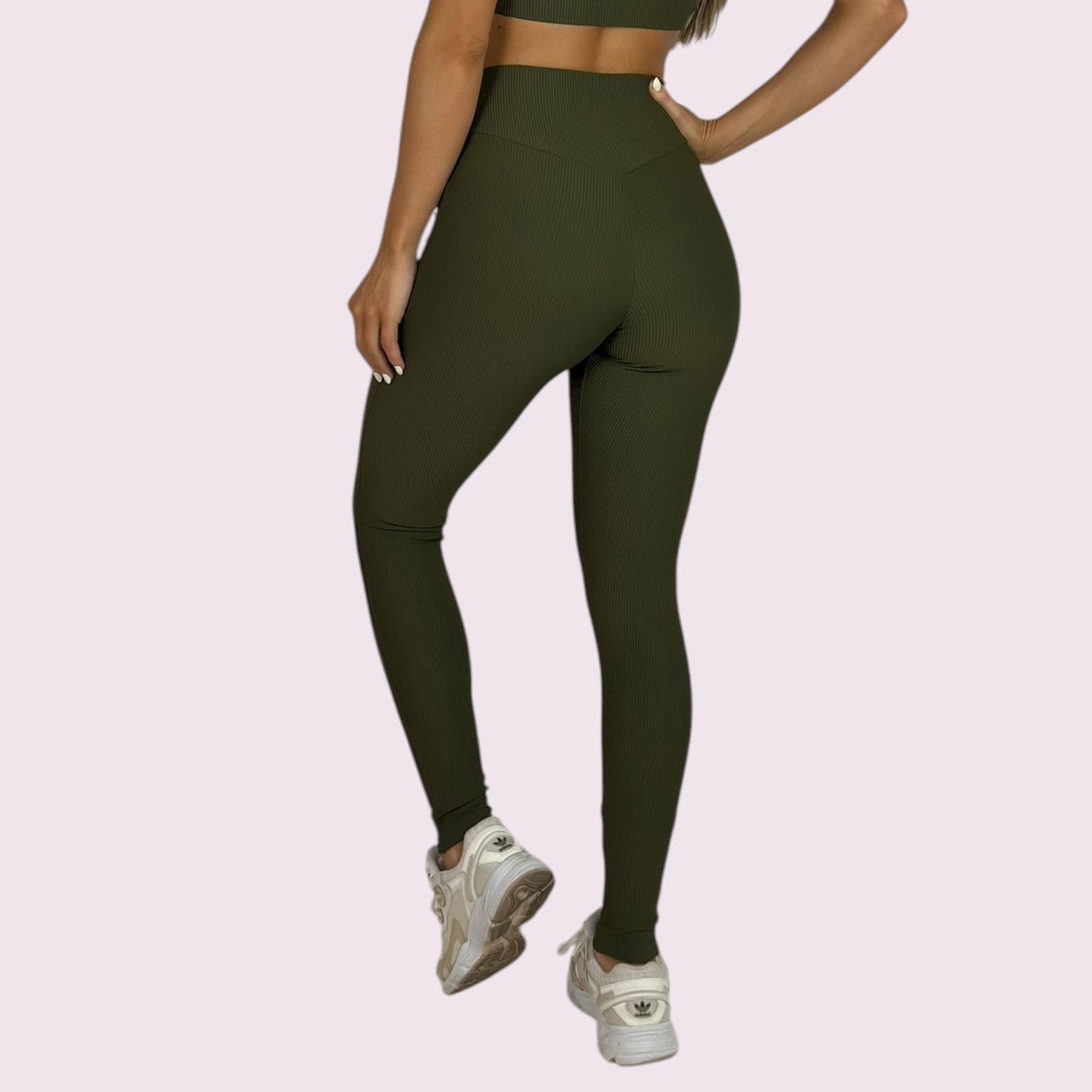 Legging Kim Cotelê Verde Militar