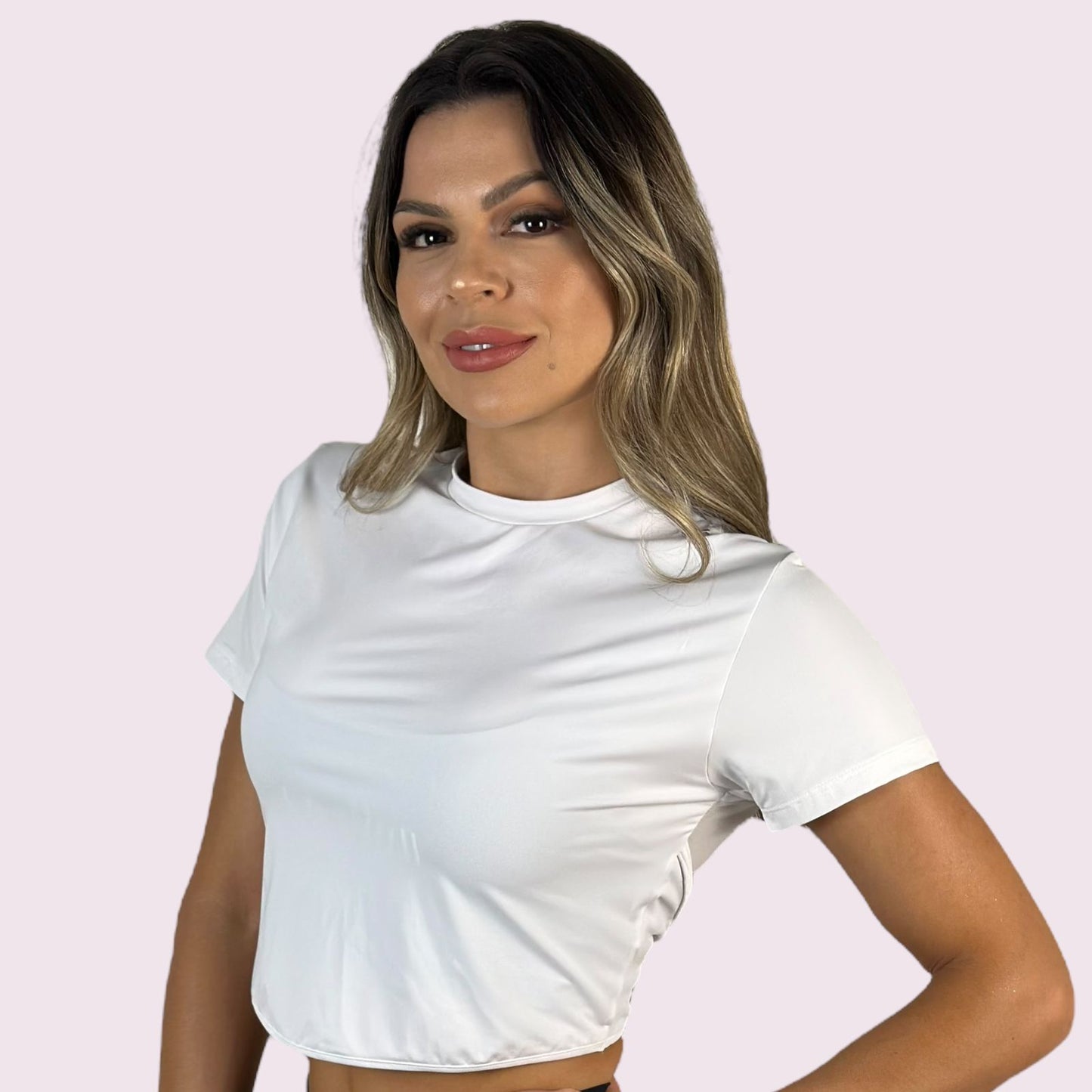 Cropped Lucy Branco