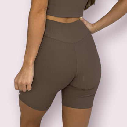 Bermuda Cós V Cotelê Mocha Mousse