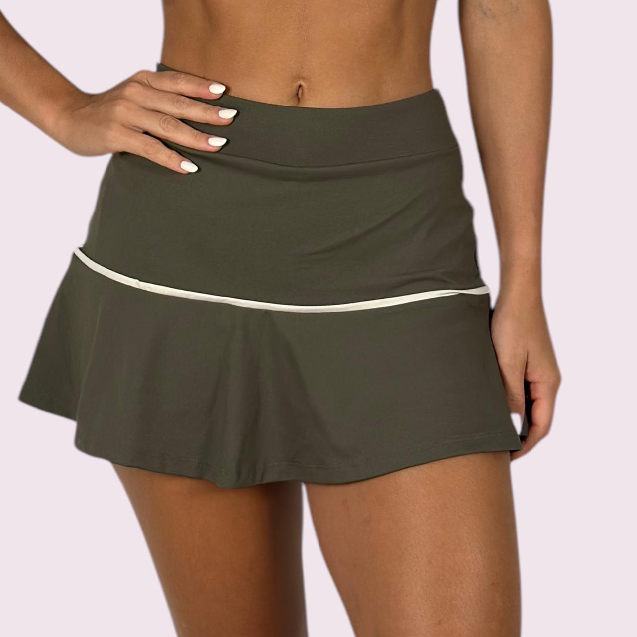 Shorts Saia Gisa Suplex Verde Militar com Off White