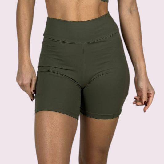 Bermuda com Bolso Suplex Verde Militar