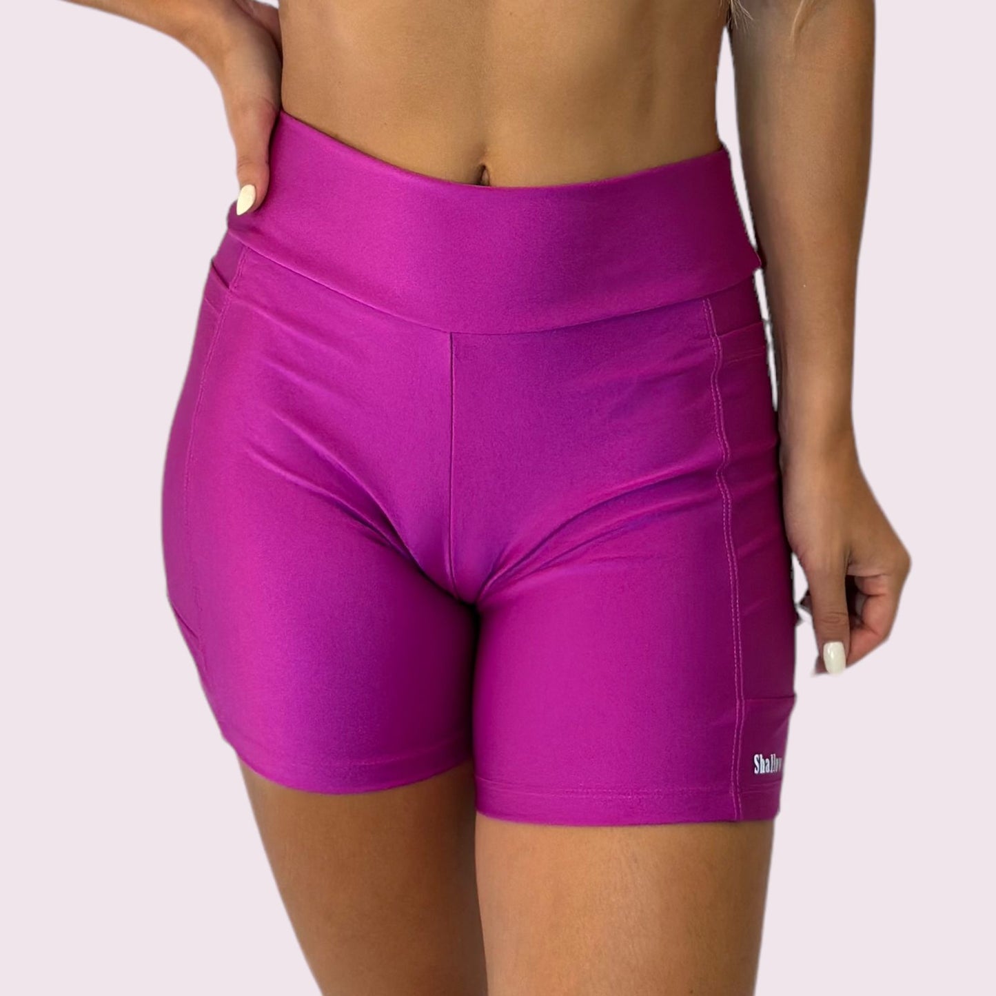 Bermuda com Bolso Metalizado Fucsia